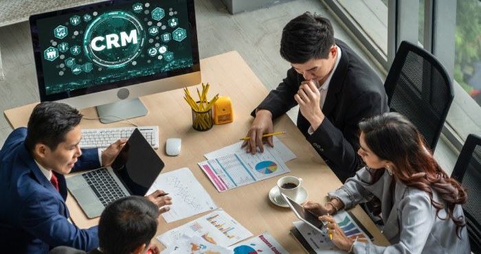  POS, accounting, and CRM
